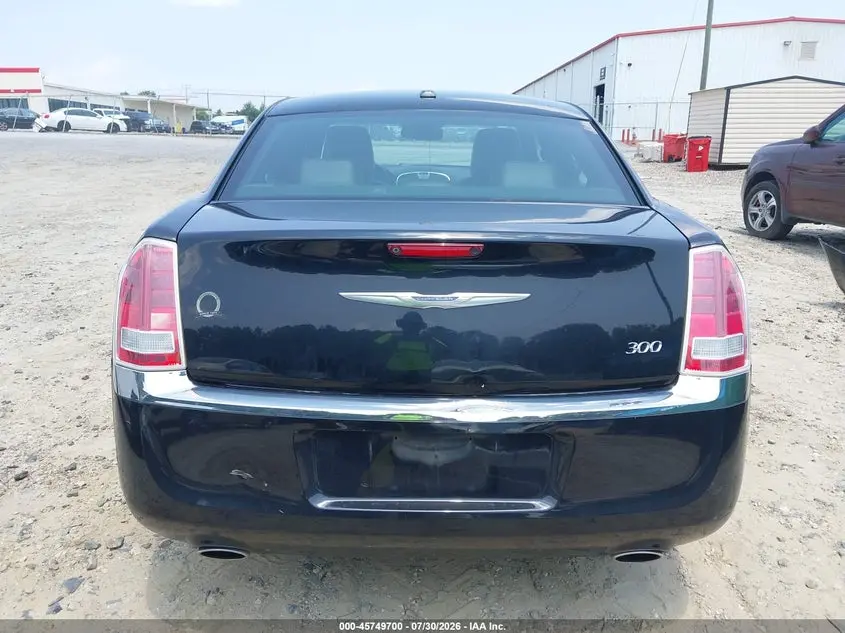 2012 CHRYSLER 300 LIMITED