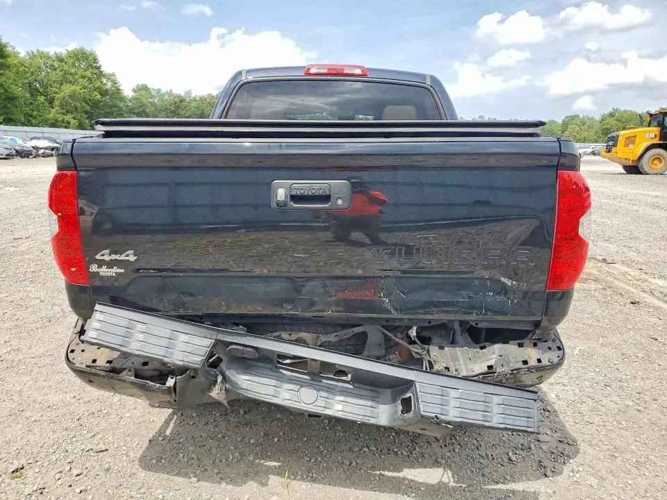 2018 TOYOTA TUNDRA CREWMAX LIMITED  
