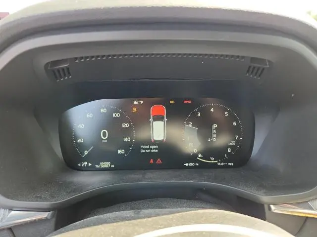 2018 VOLVO XC60 T5 R-DESIGN  