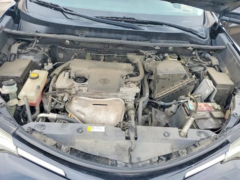2017 TOYOTA RAV4 XLE  
