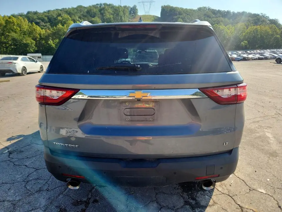 2018 CHEVROLET TRAVERSE LT  
