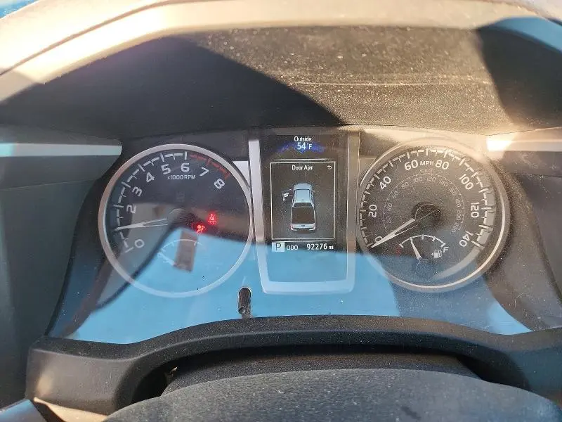 2021 TOYOTA TACOMA SR5 V6  