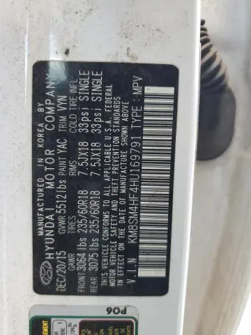 2017 HYUNDAI SANTA FE SE  