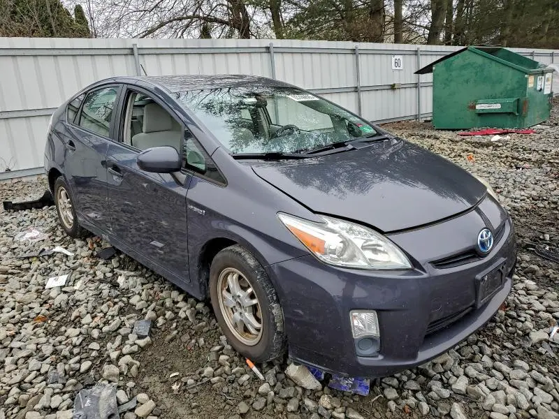 2011 TOYOTA PRIUS   