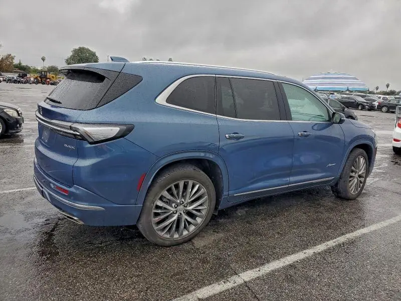 2025 BUICK ENCLAVE AVENIR  