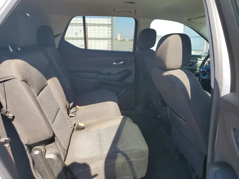 2019 CHEVROLET TRAVERSE LS  