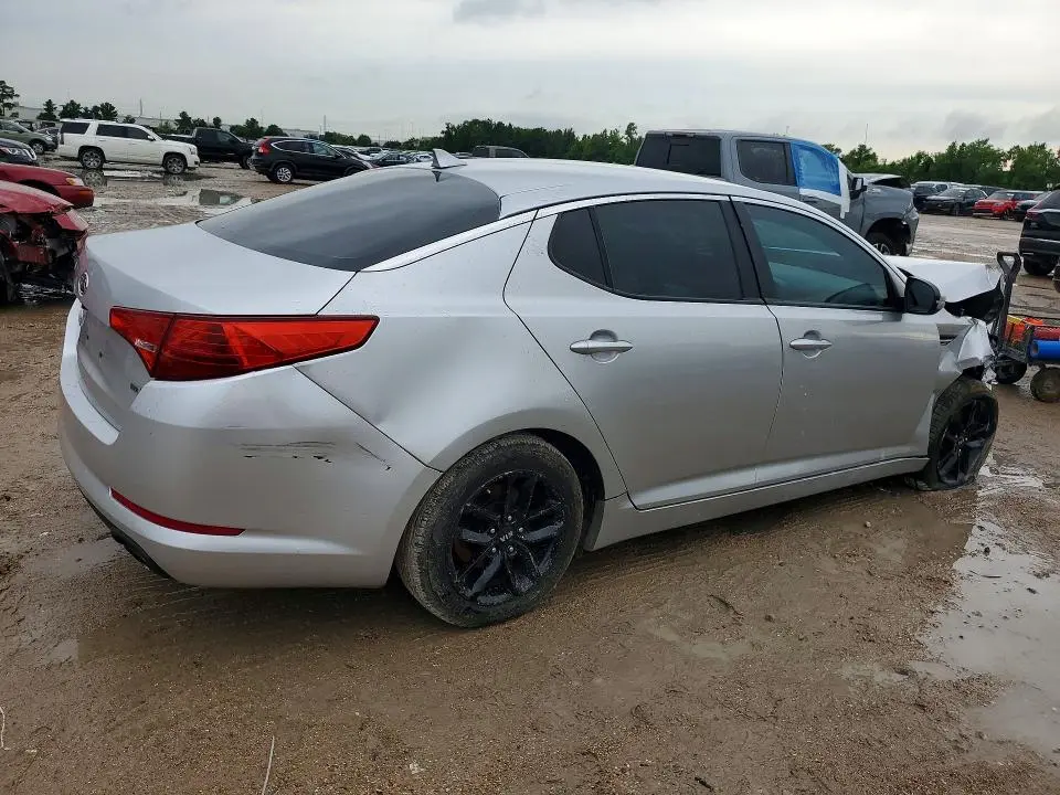 2011 KIA OPTIMA LX  