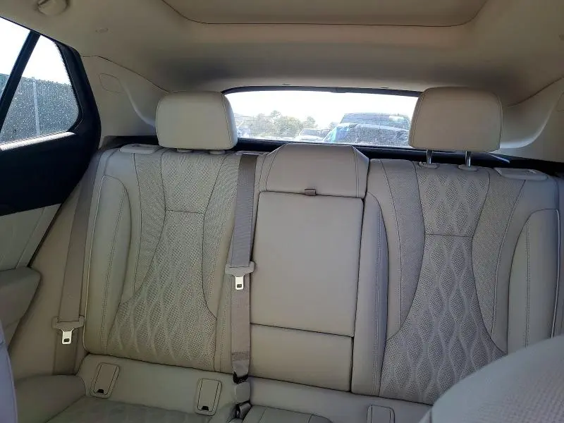 2021 BUICK ENVISION AVENIR  