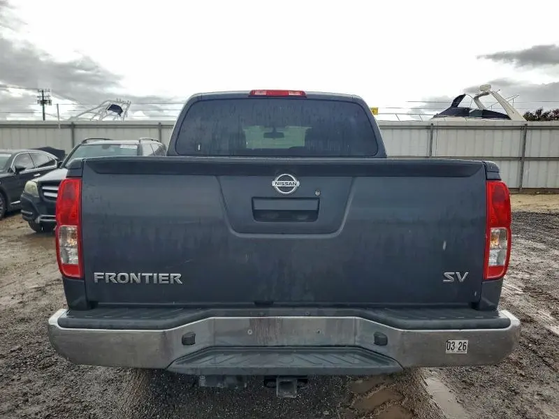 2013 NISSAN FRONTIER S  