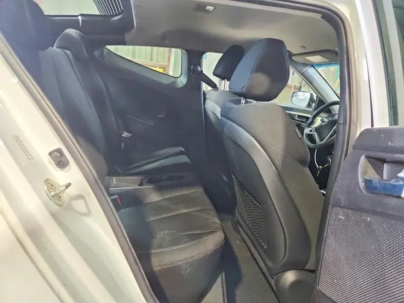 2016 HYUNDAI VELOSTER BASE  