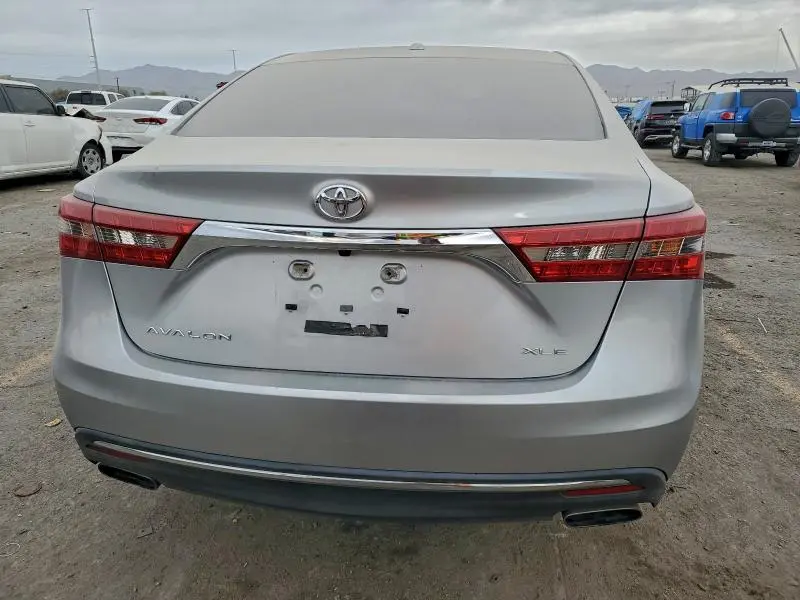 2018 TOYOTA AVALON XLE  