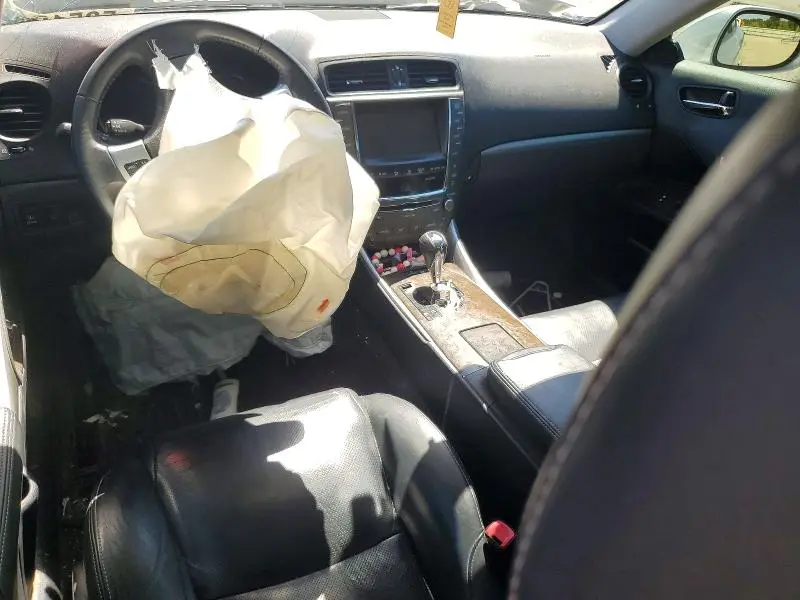 2011 LEXUS IS 350  