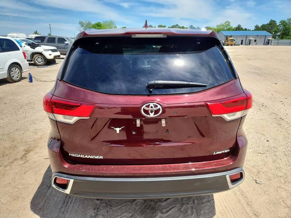 2019 TOYOTA HIGHLANDER LIMITED PLATINUM  
