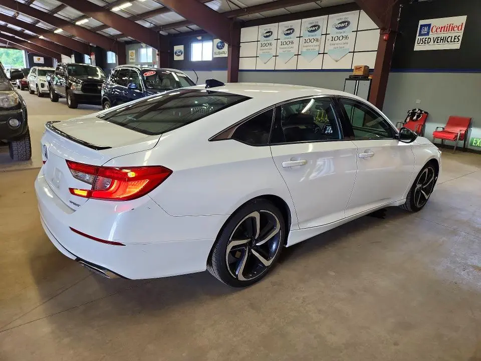 2021 HONDA ACCORD SPORT  