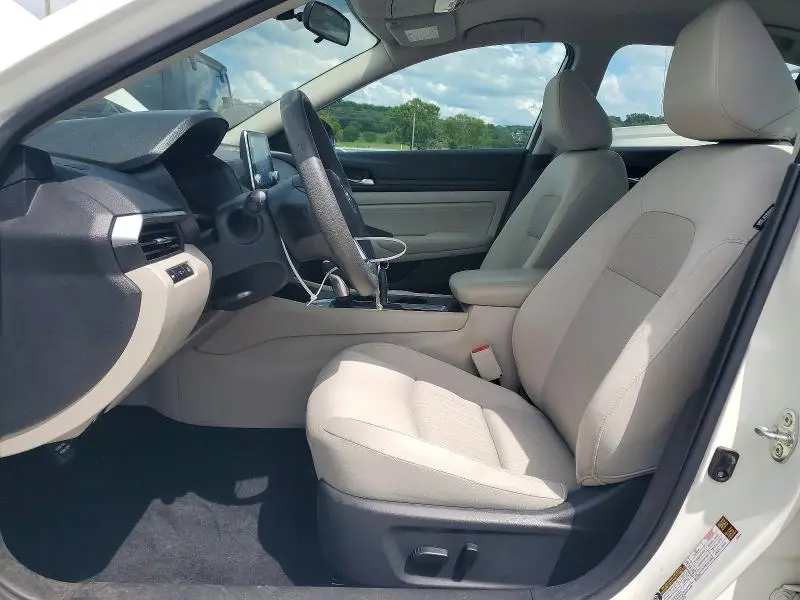 2019 NISSAN ALTIMA S  
