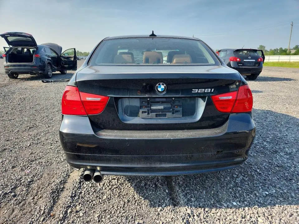 2011 BMW 328 XI  