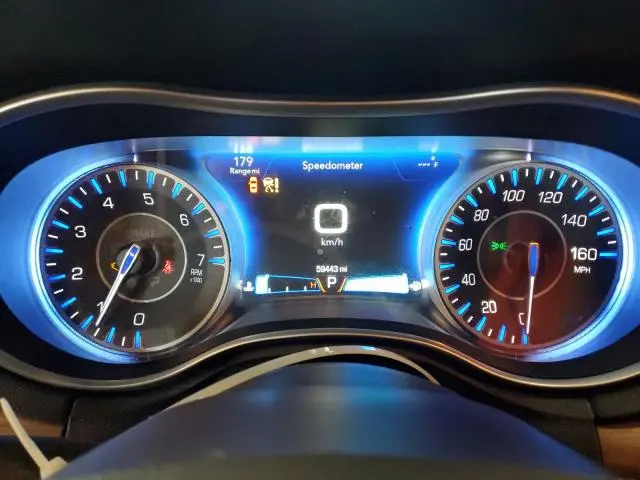 2016 CHRYSLER 300C PLATINUM  