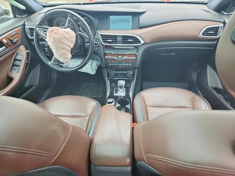 2017 INFINITI QX30 PREMIUM  
