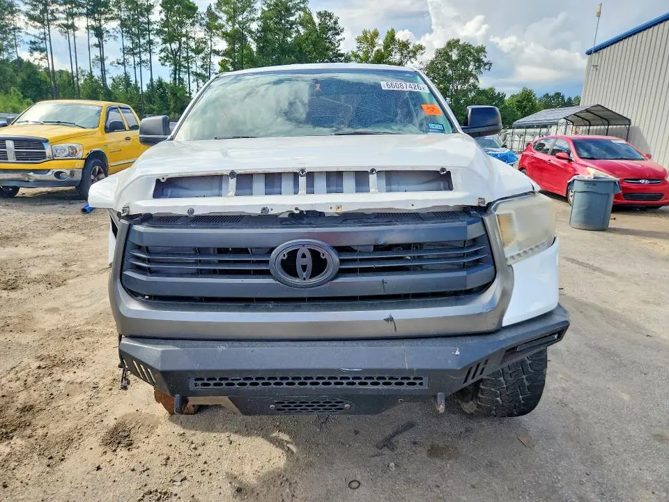2015 TOYOTA TUNDRA SR  