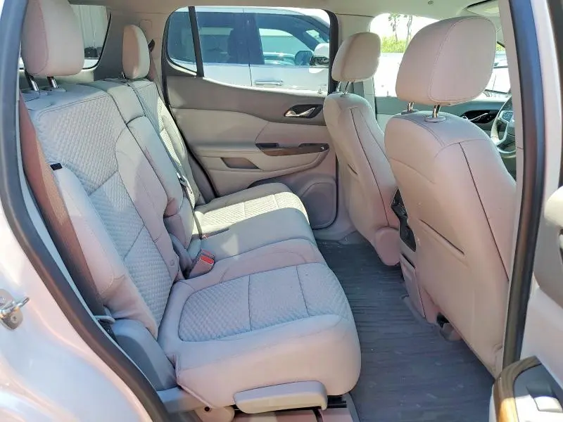 2018 GMC ACADIA SLE  