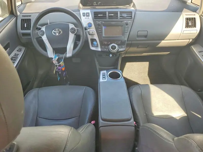 2014 TOYOTA PRIUS V TWO  
