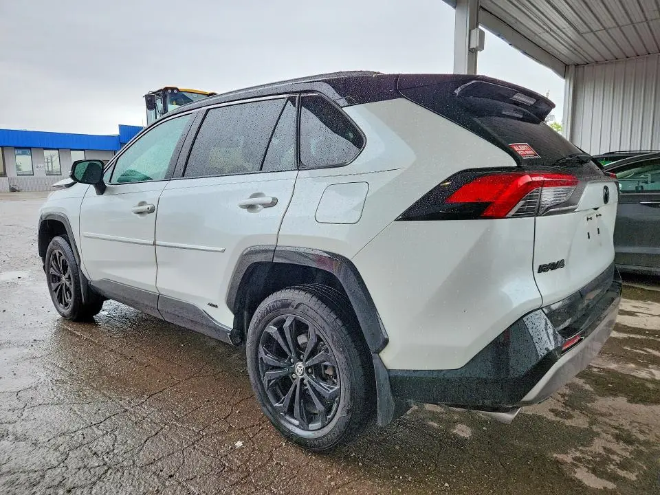2024 TOYOTA RAV4 XSE  