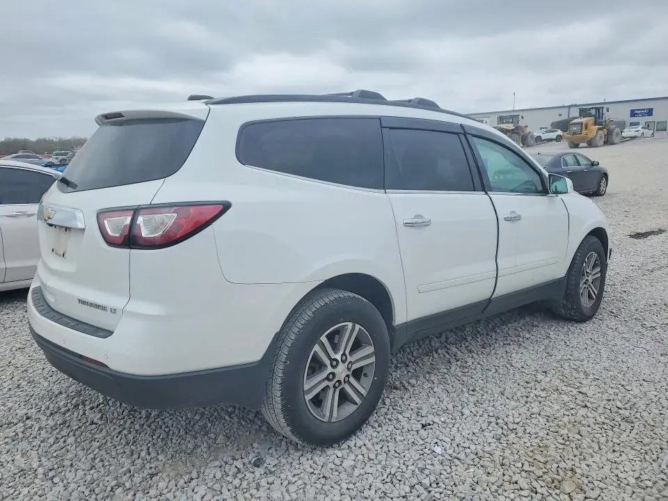 2016 CHEVROLET TRAVERSE LT  