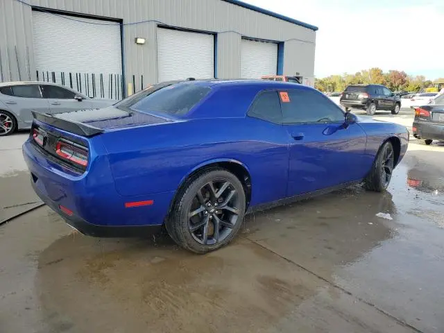 2022 DODGE CHALLENGER SXT  