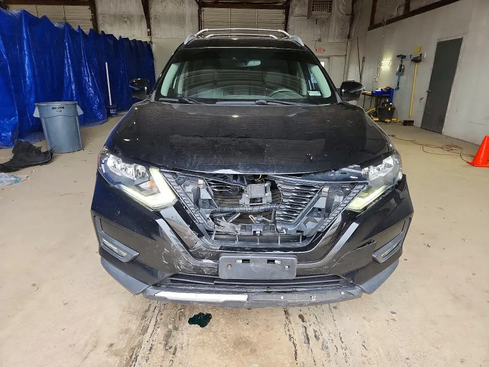 2018 NISSAN ROGUE SL  