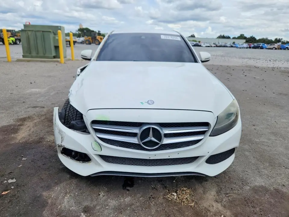 2016 MERCEDES-BENZ C 300  