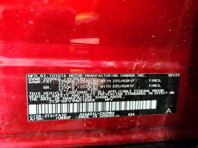 2021 TOYOTA RAV4 XLE  