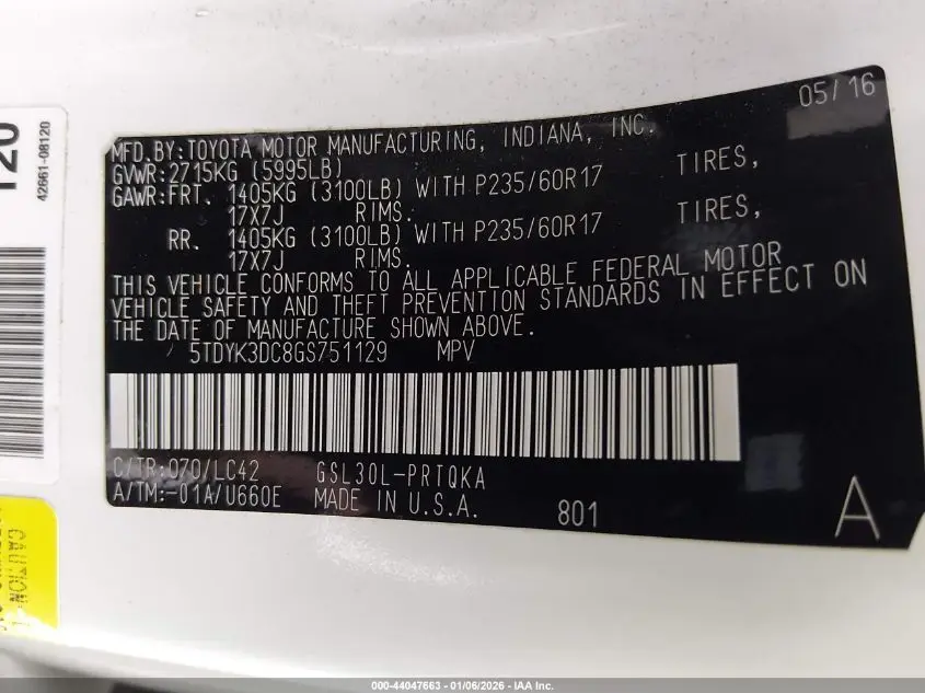 2016 TOYOTA SIENNA XLE 8 PASSENGER