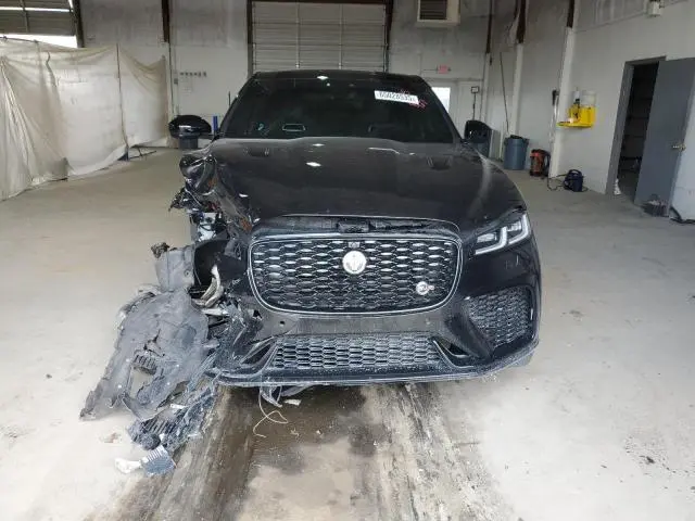 2024 JAGUAR F-PACE SVR  