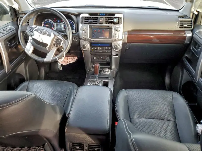 2018 TOYOTA 4RUNNER SR5/SR5 PREMIUM  