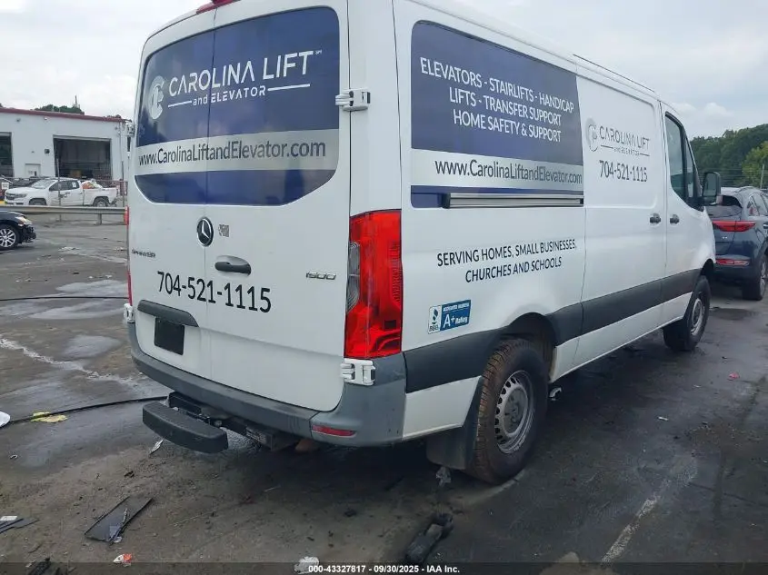 2019 MERCEDES-BENZ SPRINTER 1500 STANDARD ROOF I4