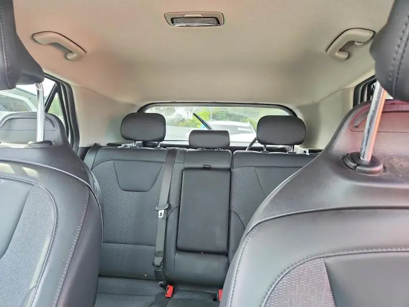 2023 KIA NIRO EX  