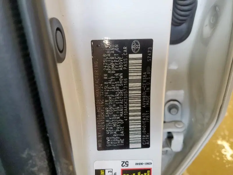 2025 TOYOTA CAMRY XSE  