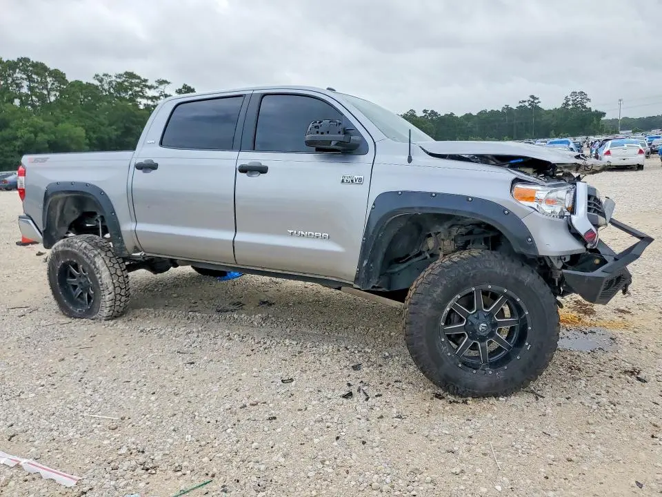 2014 TOYOTA TUNDRA CREWMAX SR5  