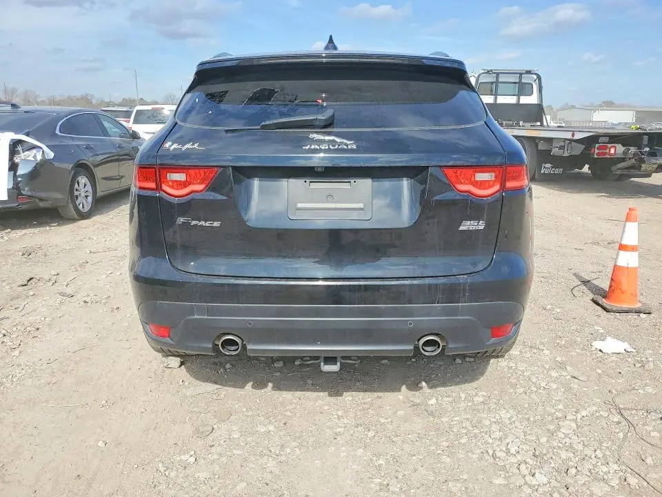 2017 JAGUAR F-PACE PRESTIGE  