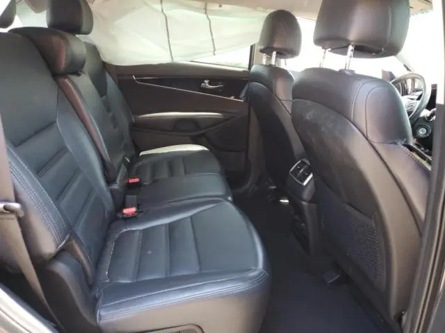 2017 KIA SORENTO LX  