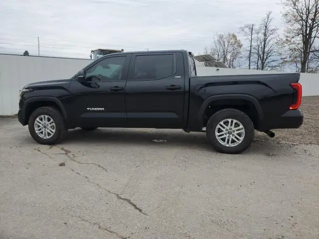 2023 TOYOTA TUNDRA CREWMAX SR  