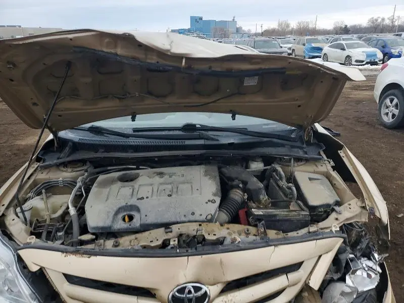 2012 TOYOTA COROLLA LE  