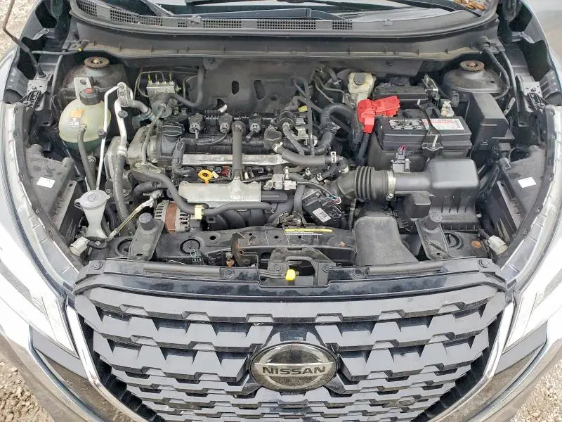 2021 NISSAN KICKS S  