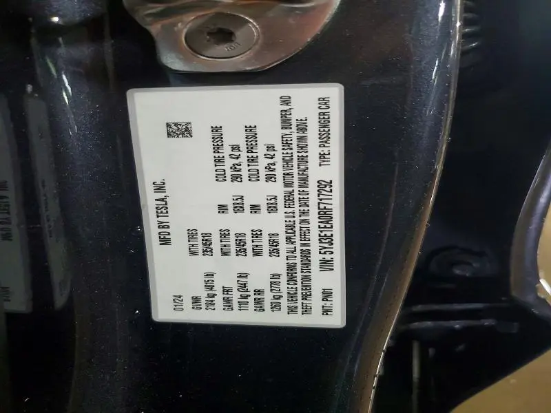 2024 TESLA MODEL 3   