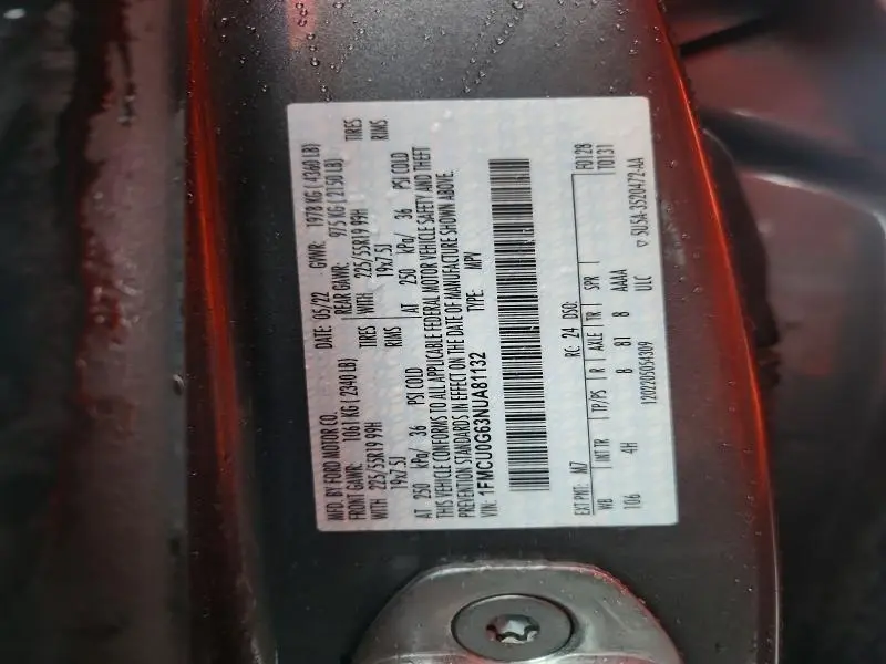 2022 FORD ESCAPE SE  