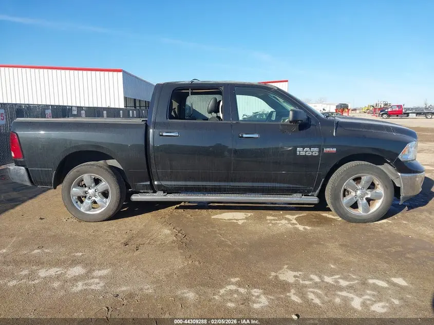 2017 RAM 1500 LONE STAR  4X4 5'7 BOX