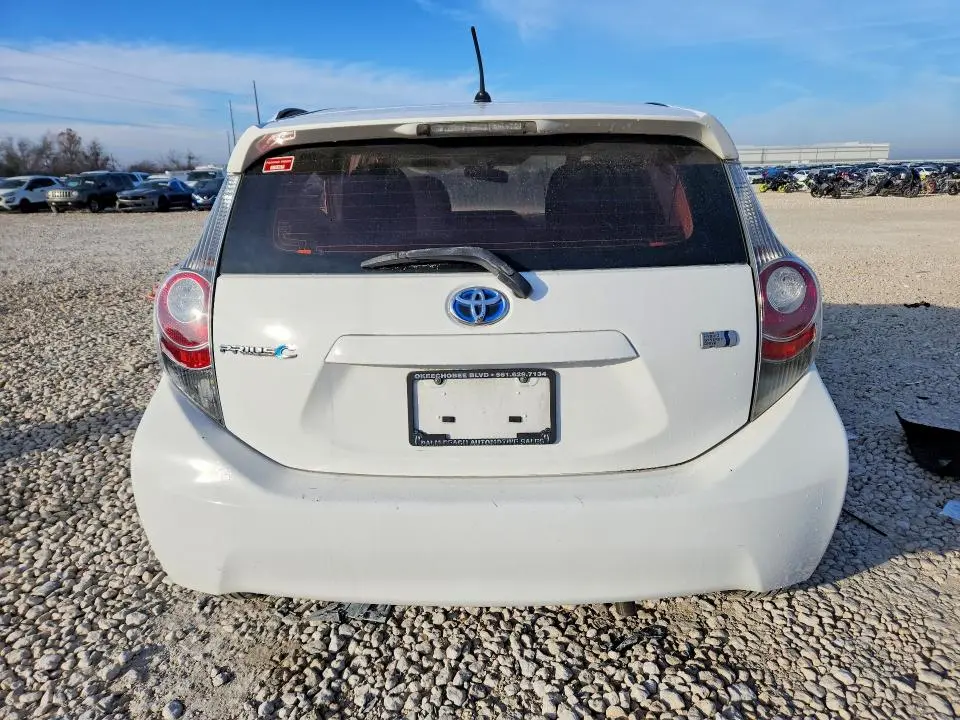 2014 TOYOTA PRIUS C   