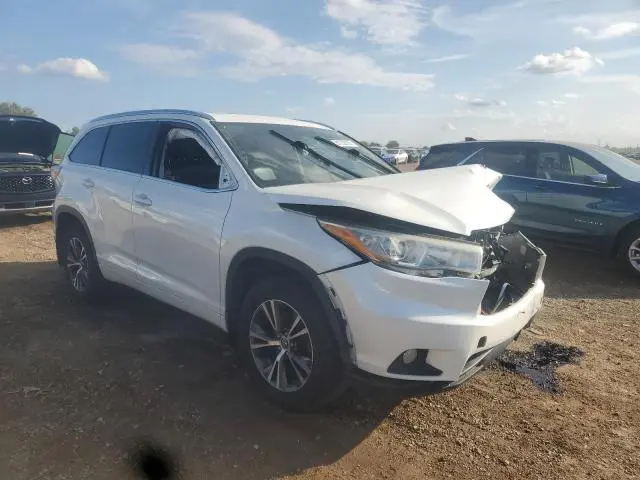 2016 TOYOTA HIGHLANDER XLE  