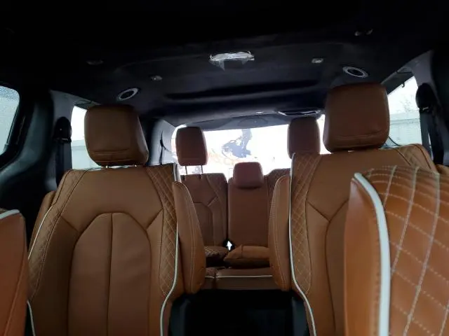 2025 CHRYSLER PACIFICA HYBRID PINNACLE  