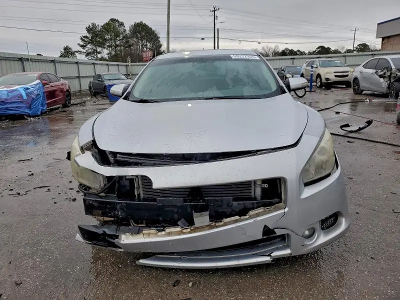 2010 NISSAN MAXIMA S/SV  